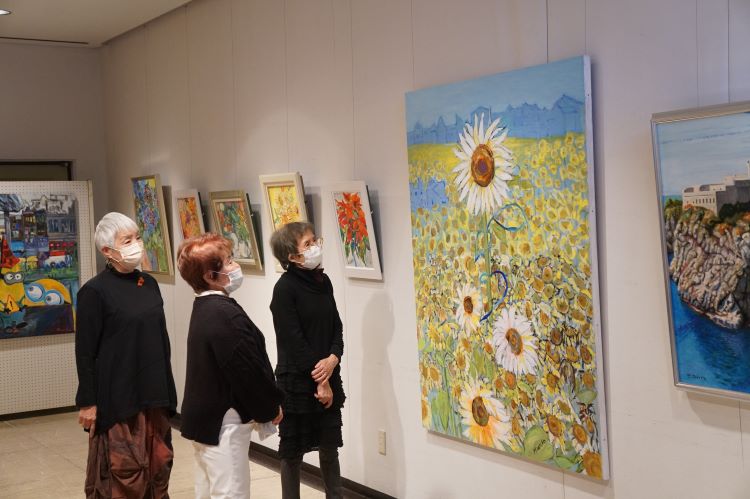 �N���b�N�ŉ摜�E�B���h�E���J���܂�